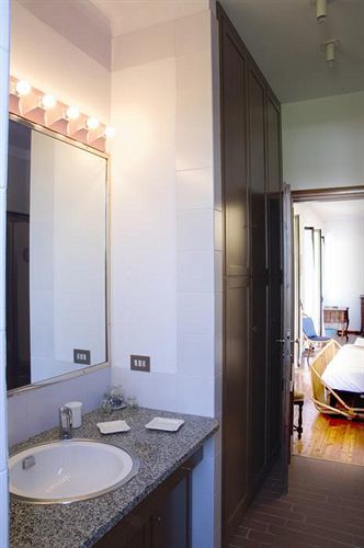 Bed And Breakfast Casa Nini Lierna Dış mekan fotoğraf
